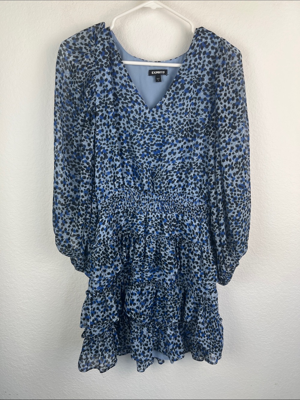 Express Blue Black Leopard-Print Tiered V-Neck Dress women’s size small